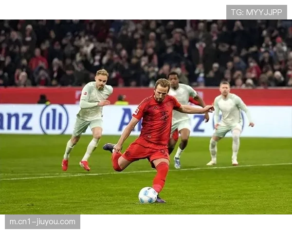 拜仁十三次射正打入六球 射门转化效率达百分之四十六 拜仁十三次射正打入六球 射门转化效率达百分之四十六